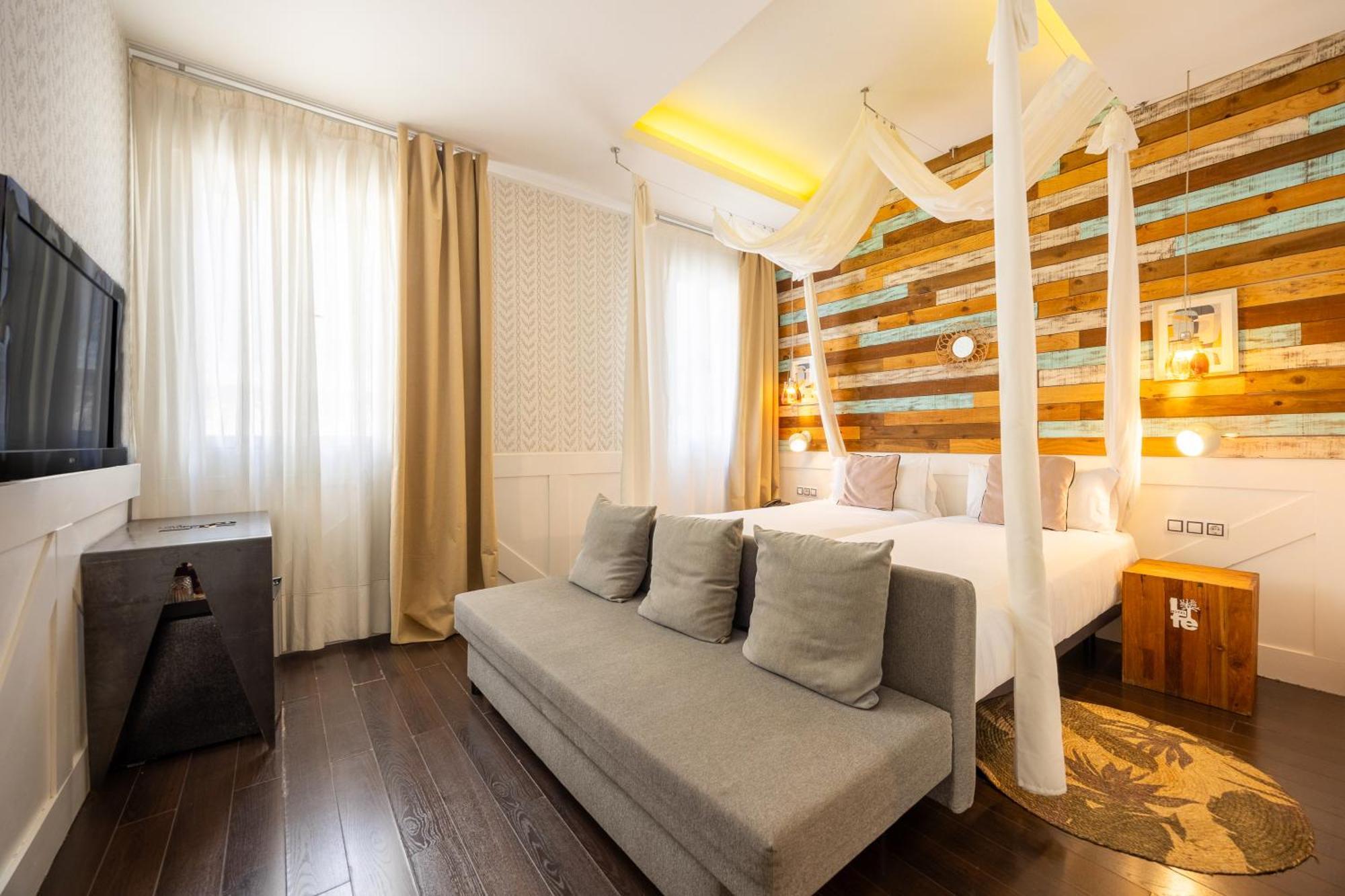 Abalu Collection Hotel Life Gran Via — Photos 1